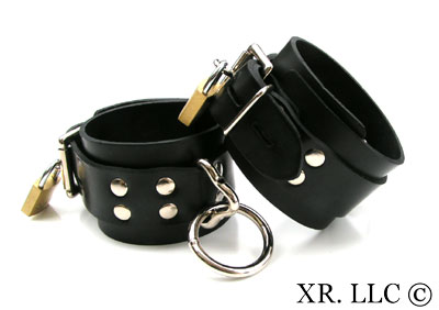 Strict Leather Locking Rubber Restraints